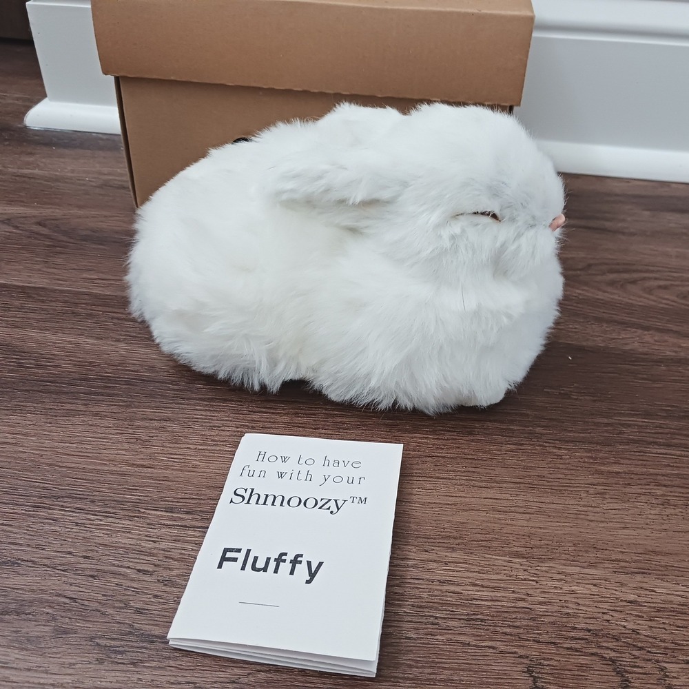 Shmoozy Fluffy White Bunny Rabbit Plush Realistic 2003 HPSE 9 Inch with Box